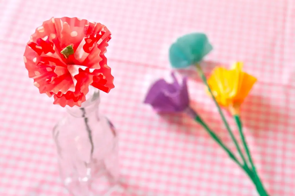 Flores de papel fáciles de hacer