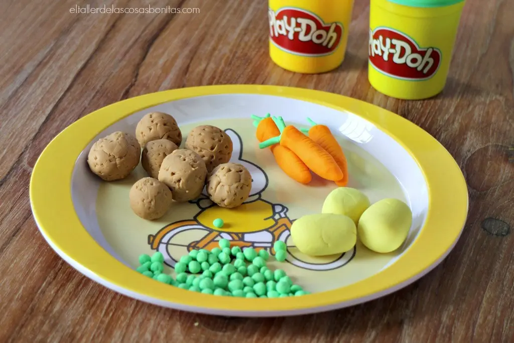 comida de plastilina 12