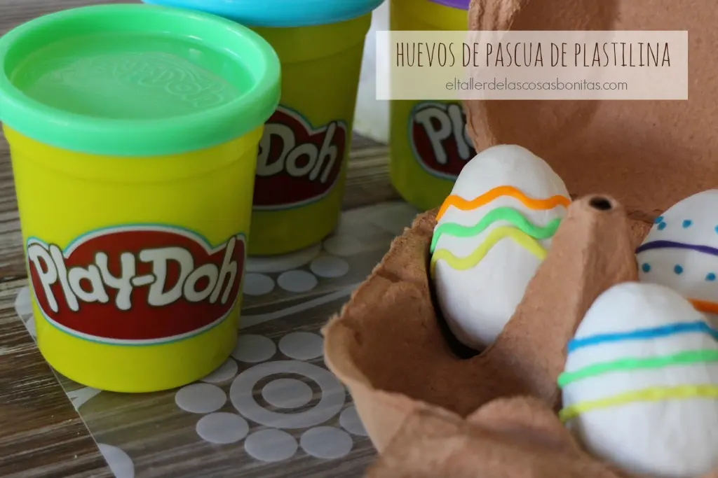 huevos de pascua de plastilina