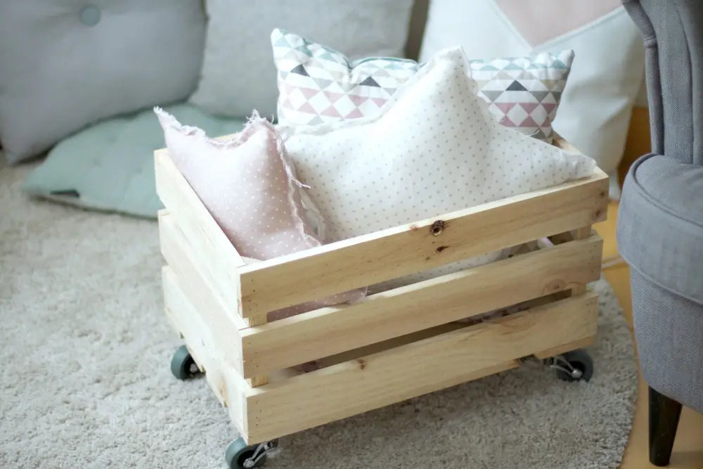 DIY CAJA DE MADERA DE ALMACENAJE PARA JUGUETES 1