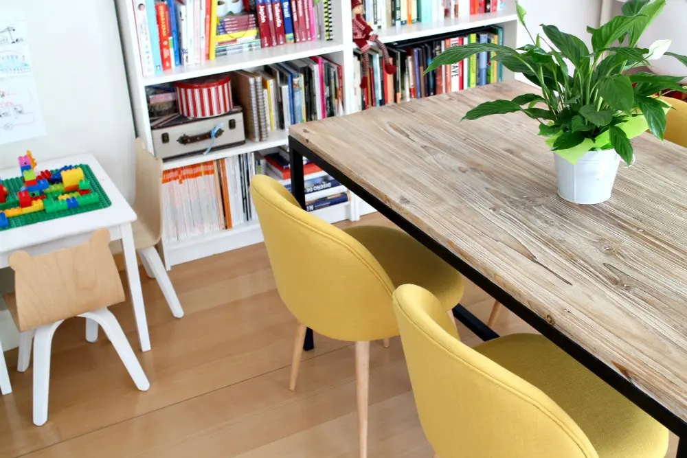 sillas-comedor-color-mostaza-3